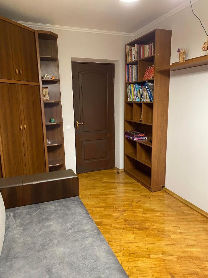 On Pechersk Apartment Kyiv